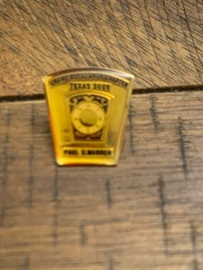 Unisex Yellow Texas 2000 Commemorative Pin